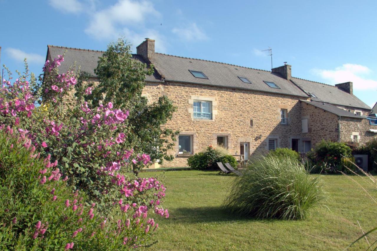 Clos St Ange  Vildé-Guingalan Exterior foto